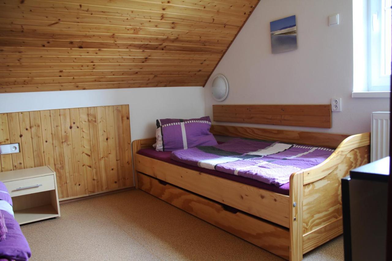 Apartmany Fialka Kasperske Hory Buitenkant foto
