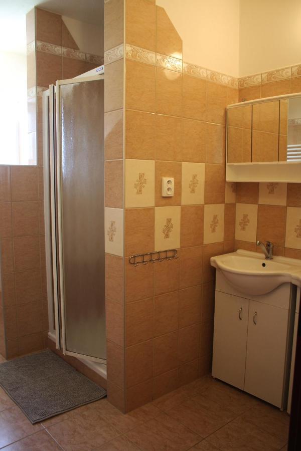 Apartmany Fialka Kasperske Hory Buitenkant foto