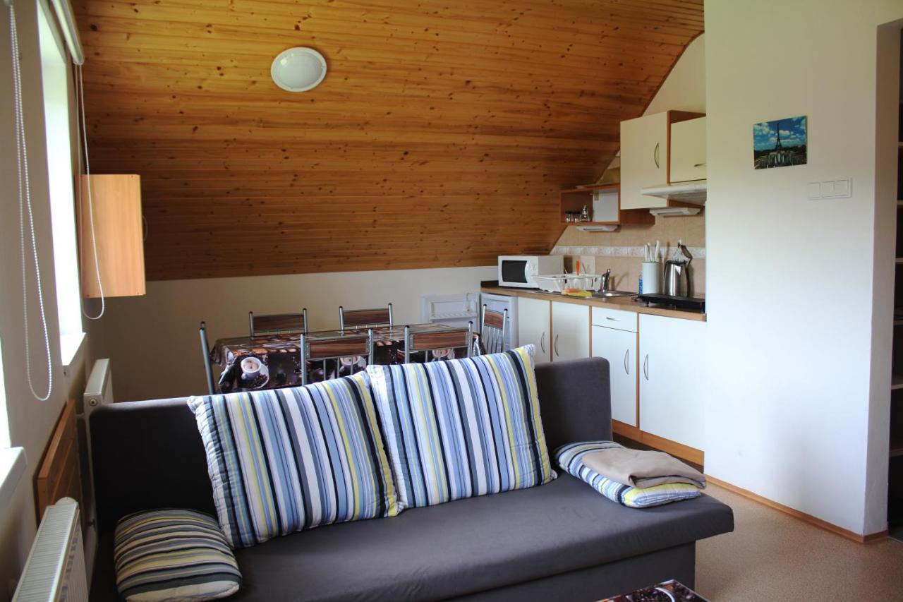 Apartmany Fialka Kasperske Hory Buitenkant foto