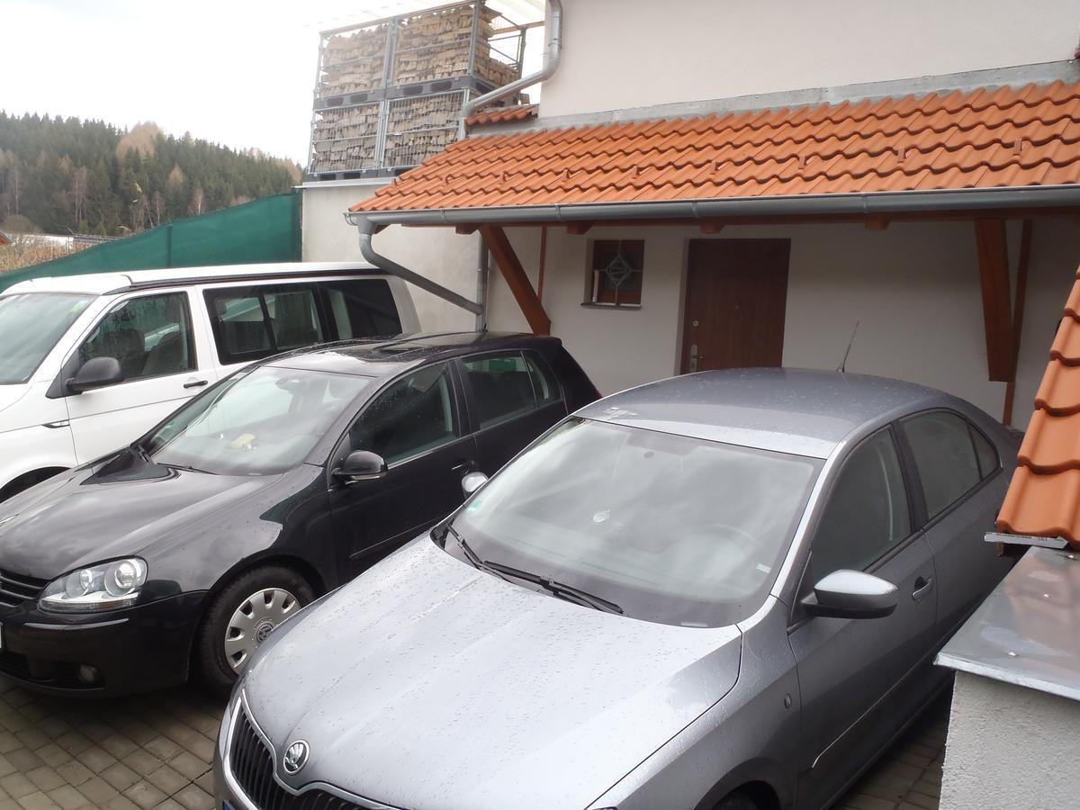 Apartmany Fialka Kasperske Hory Buitenkant foto